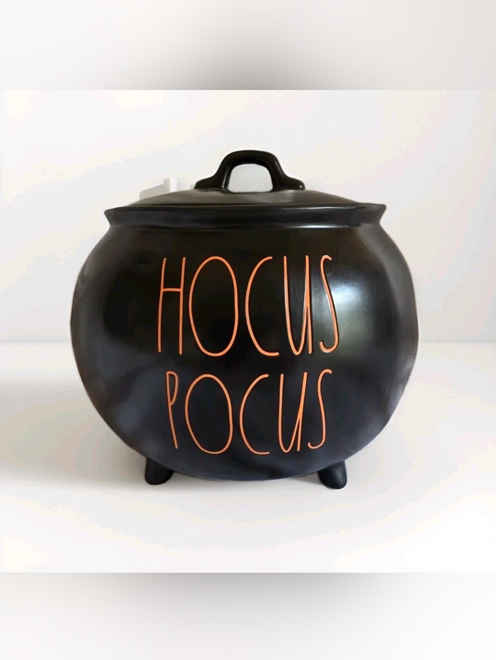 The RAE DUNN Halloween HOCUS POCUS Cauldron LARGE Black Lidded Canister by Magen